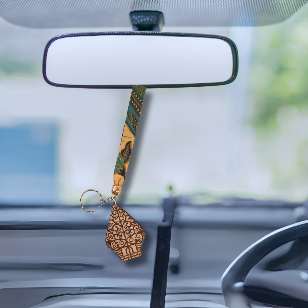Javaanse Autohanger Gunungan – Traditioneel Symbool van Bescherming en Balans
