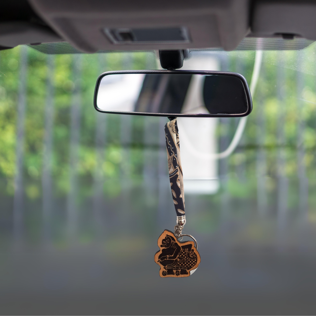 Javaanse Autohanger Wayang Semar – Beschermende Talisman van Wijsheid en Humor