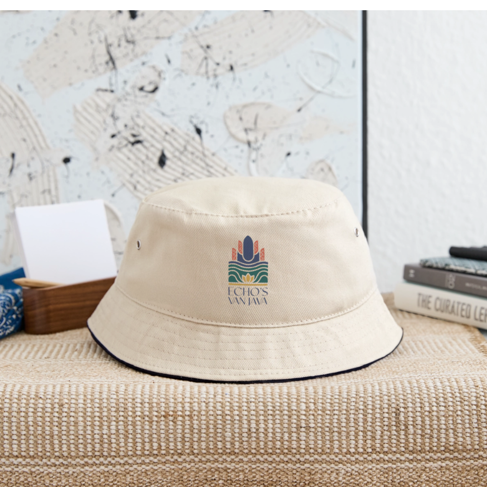 Echo’s van Java Bucket Hat – Javaanse Culturele Hoed | Unisex - ecru/navy